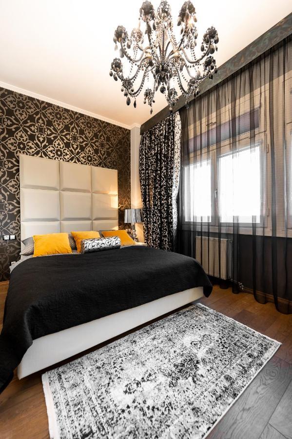 Premium Apt Kosice Center 3 Room 150M2 Hlavna Ulica Košice Exterior foto