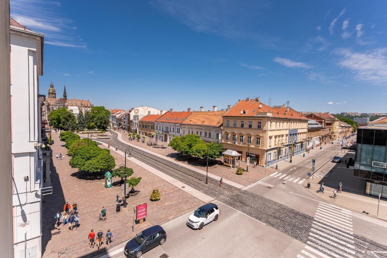 Premium Apt Kosice Center 3 Room 150M2 Hlavna Ulica Košice Exterior foto